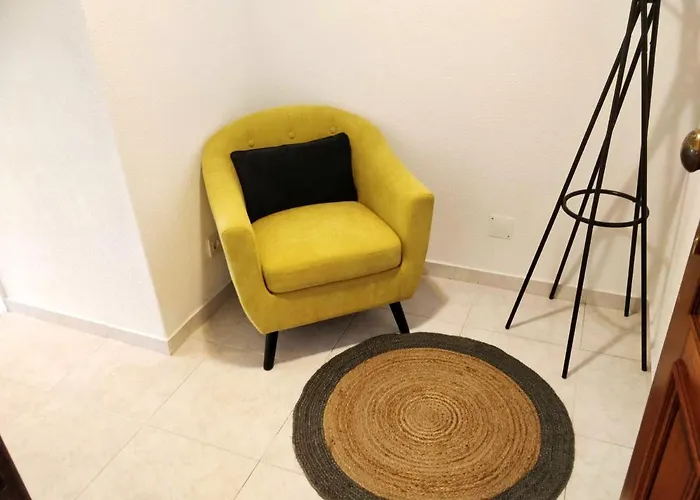 Sea View - - Balcony Apartment