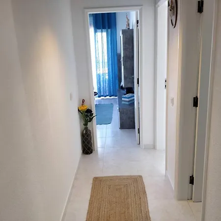 Sea View - - Balcony Appartement